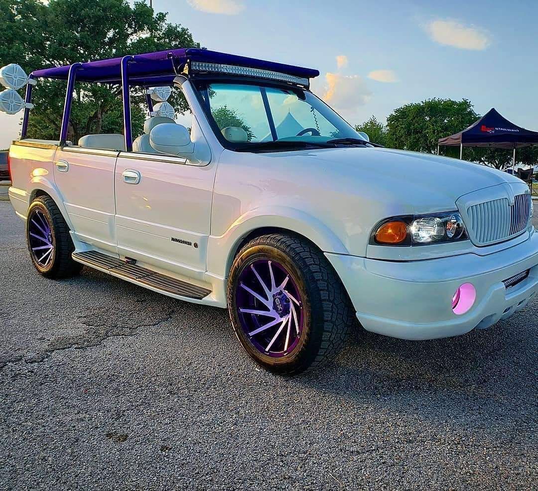 We are very excited to announce this new addition to our team ! And 1st place winner in its class at the Texas Heat Wave Custom Car show this past weekend. Need a ride ? . . . . #austinpartybus #austintour #austinlimo #eventprofs #austintexas #austinelite