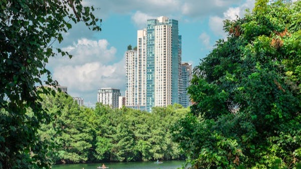 Catering for Outdoor Events in Austin: Beating the Heat with Cool Menu Ideas