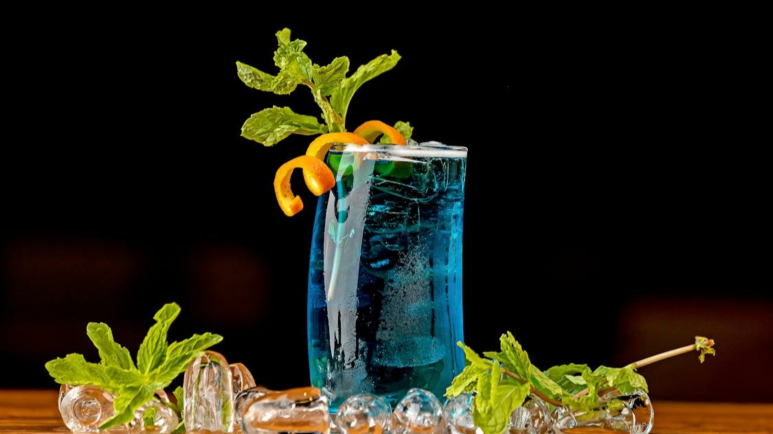 Mixology Magic: Crafting Signature Cocktails with Austin’s Best Bartenders